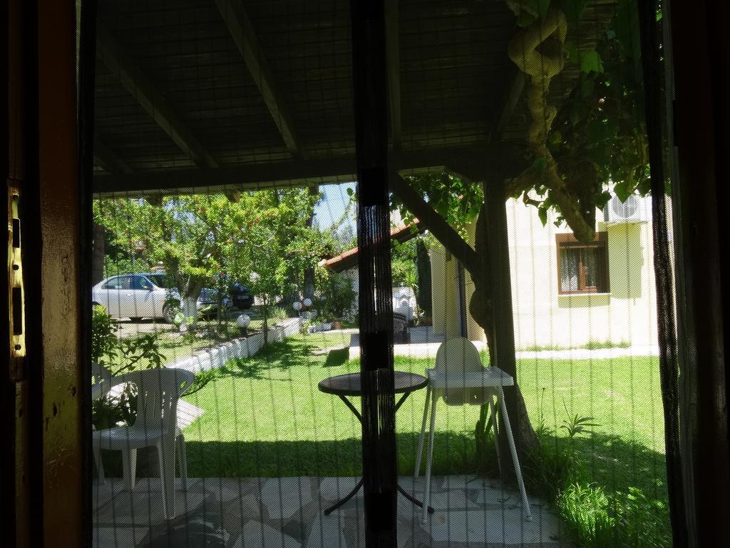 Apartamento House Anna Houhlia Vourvourou Exterior foto