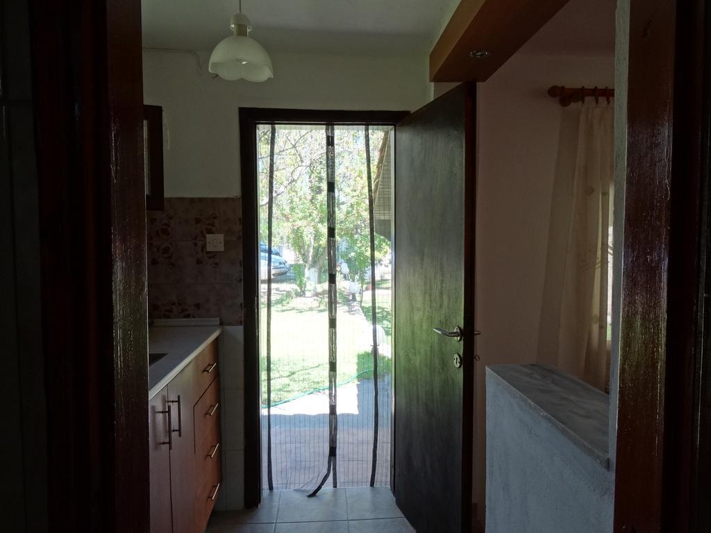 Apartamento House Anna Houhlia Vourvourou Exterior foto
